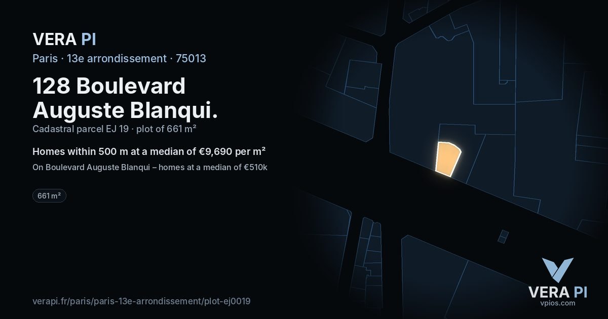 128 Boulevard Auguste Blanqui, 13e arrondissement at night – the plot lit, the parcels around coloured by the prices near them