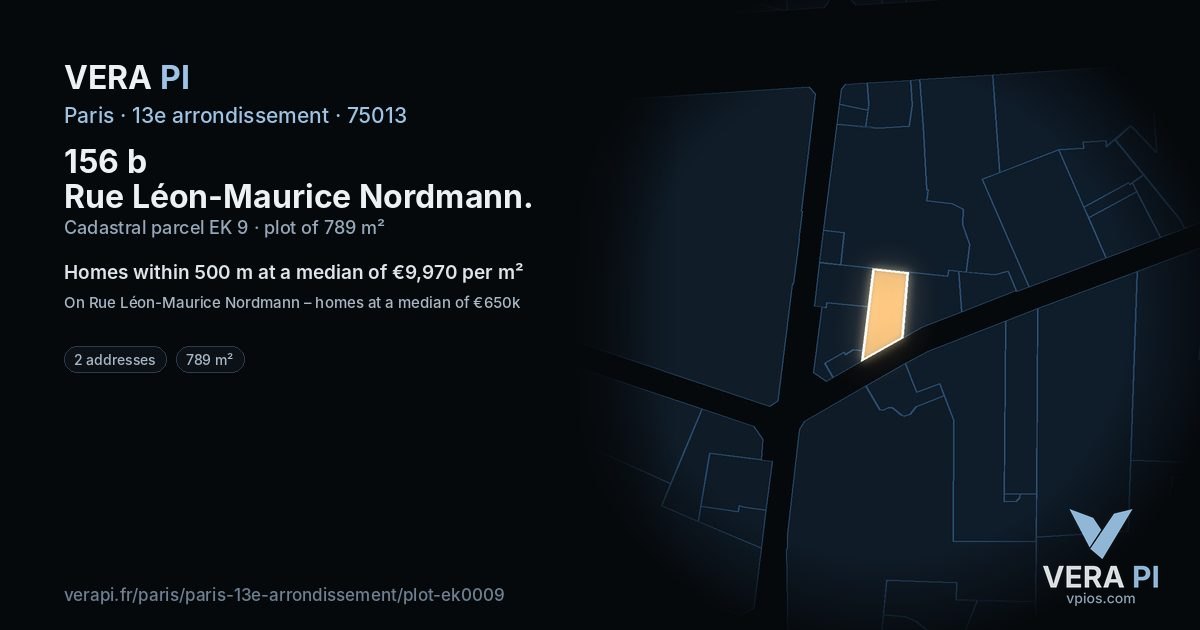 156 b Rue Léon-Maurice Nordmann, 13e arrondissement at night – the plot lit, the parcels around coloured by the prices near them