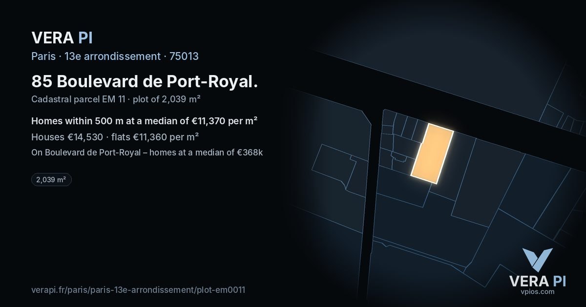 85 Boulevard de Port-Royal, 13e arrondissement at night – the plot lit, the parcels around coloured by the prices near them