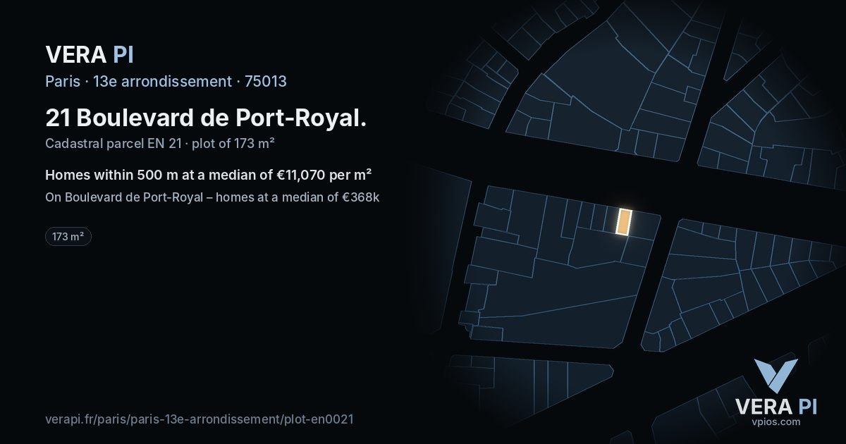 21 Boulevard de Port-Royal, 13e arrondissement at night – the plot lit, the parcels around coloured by the prices near them
