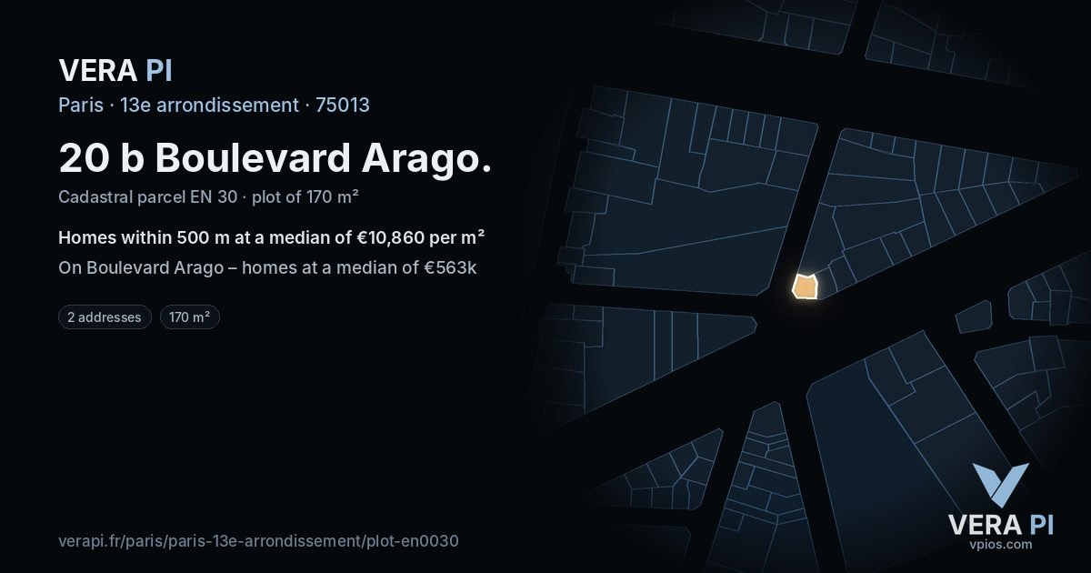 20 b Boulevard Arago, 13e arrondissement at night – the plot lit, the parcels around coloured by the prices near them