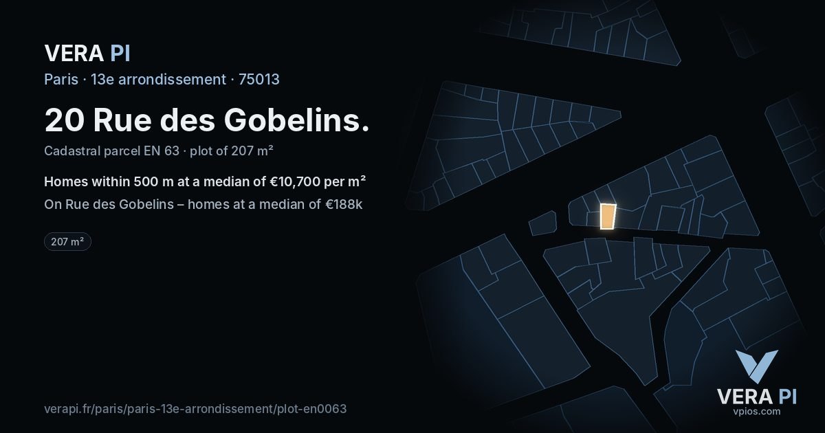 20 Rue des Gobelins, 13e arrondissement at night – the plot lit, the parcels around coloured by the prices near them