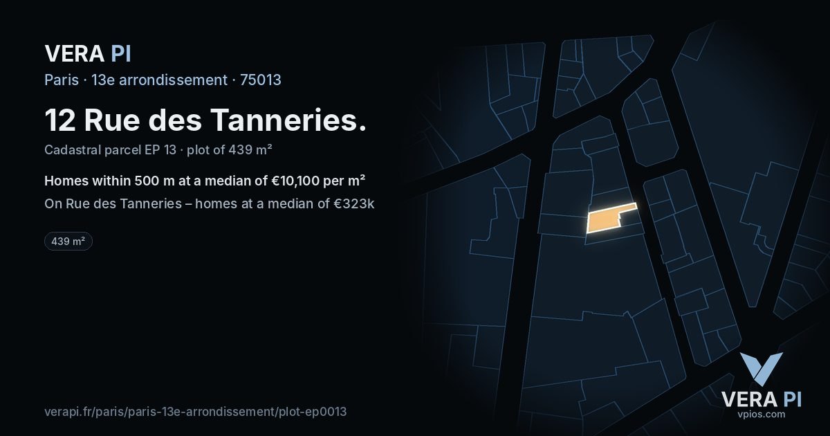12 Rue des Tanneries, 13e arrondissement at night – the plot lit, the parcels around coloured by the prices near them
