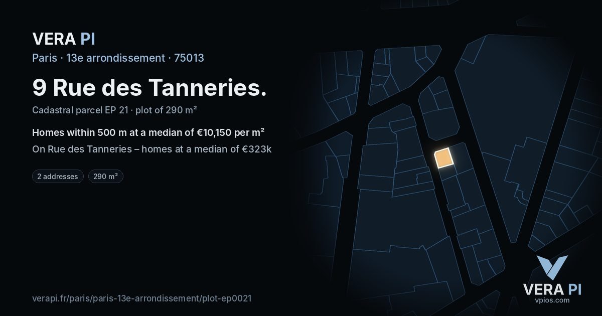 9 Rue des Tanneries, 13e arrondissement at night – the plot lit, the parcels around coloured by the prices near them