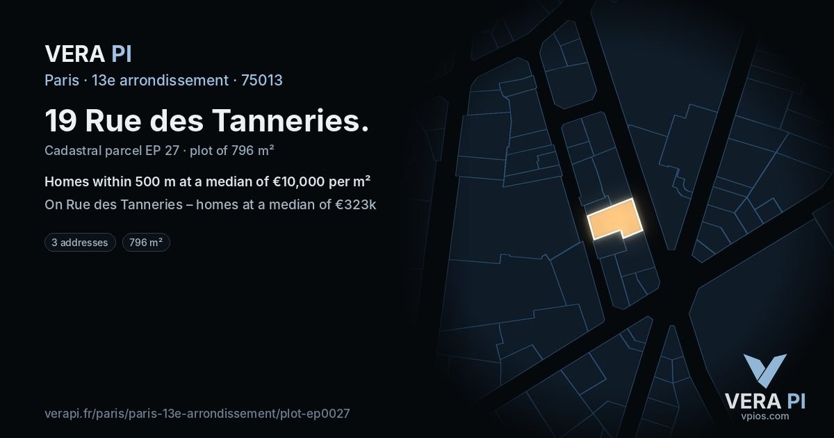 19 Rue des Tanneries, 13e arrondissement at night – the plot lit, the parcels around coloured by the prices near them