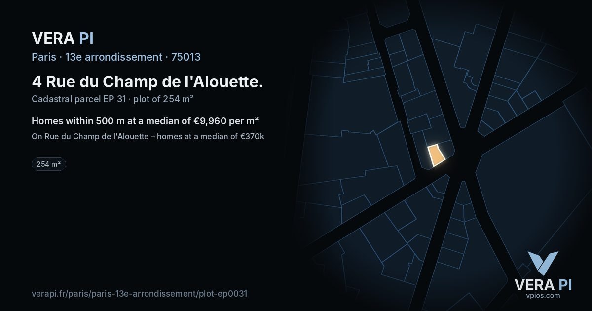 4 Rue du Champ de l'Alouette, 13e arrondissement at night – the plot lit, the parcels around coloured by the prices near them