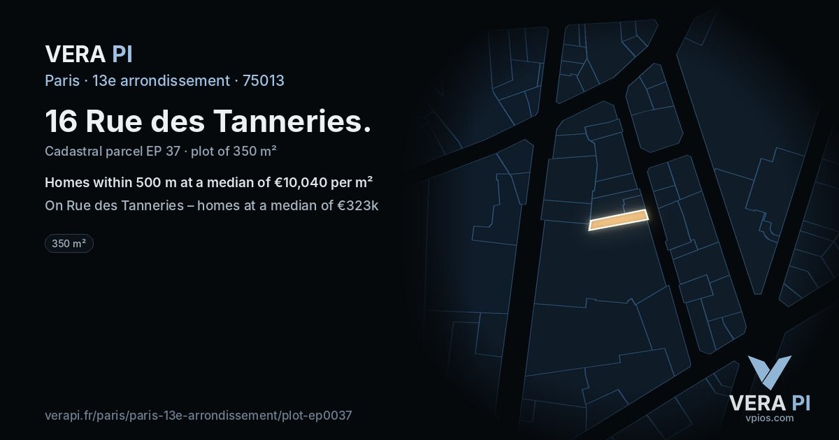 16 Rue des Tanneries, 13e arrondissement at night – the plot lit, the parcels around coloured by the prices near them