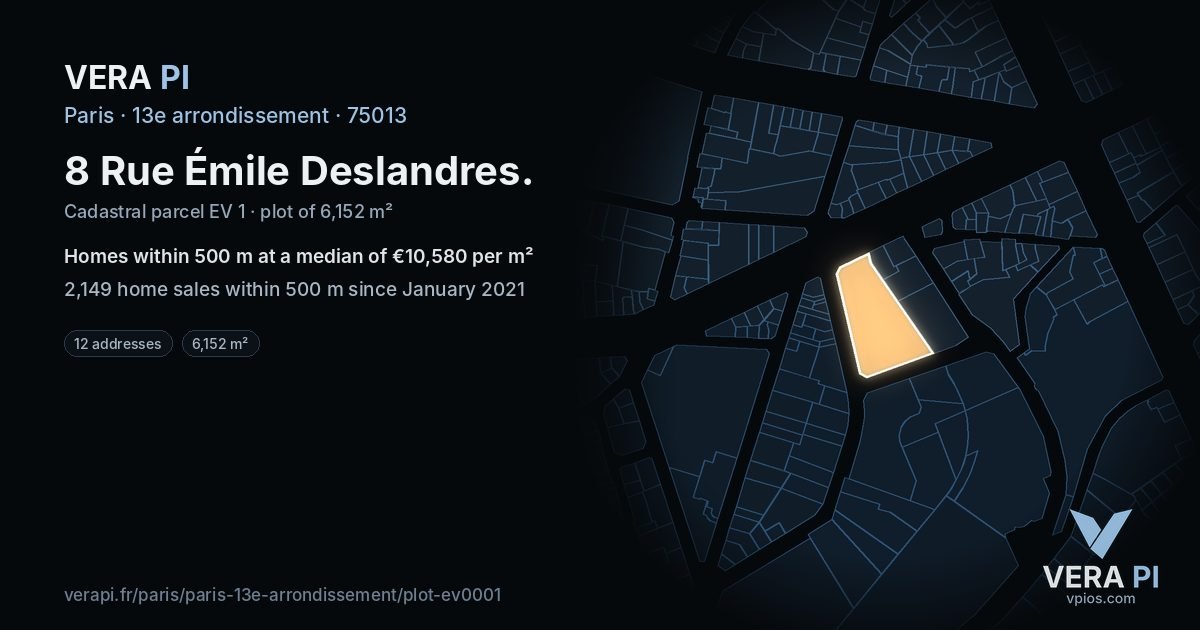 8 Rue Émile Deslandres, 13e arrondissement at night – the plot lit, the parcels around coloured by the prices near them