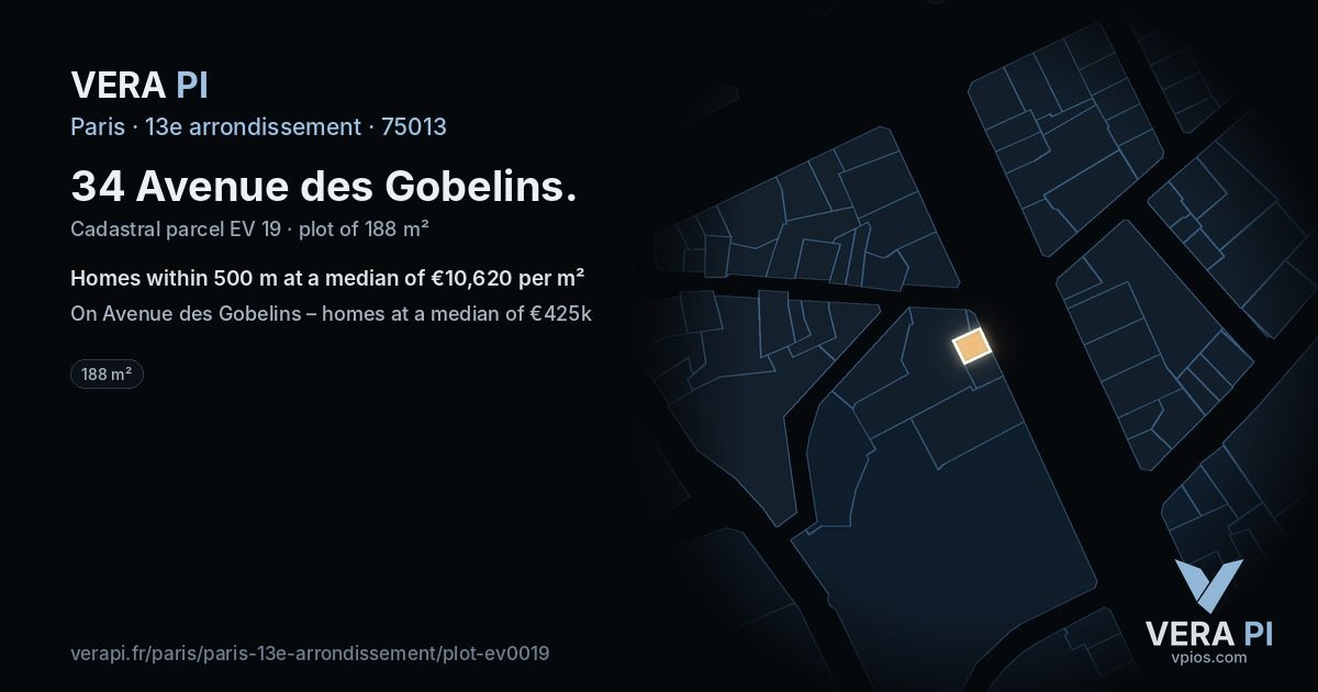 34 Avenue des Gobelins, 13e arrondissement at night – the plot lit, the parcels around coloured by the prices near them
