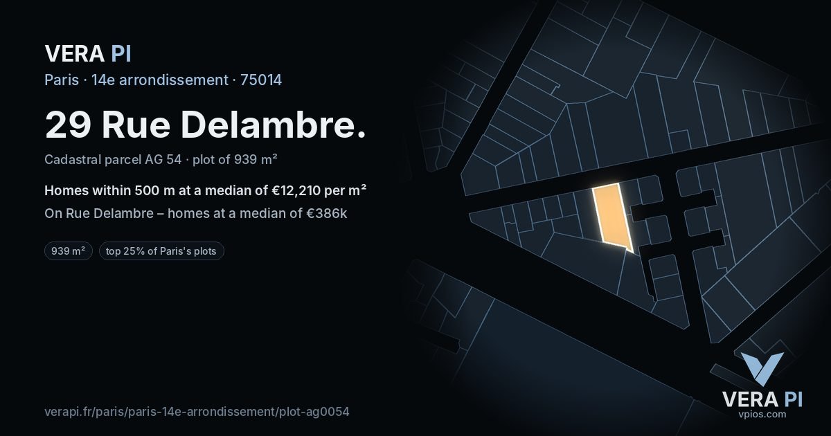 29 Rue Delambre, 14e arrondissement at night – the plot lit, the parcels around coloured by the prices near them