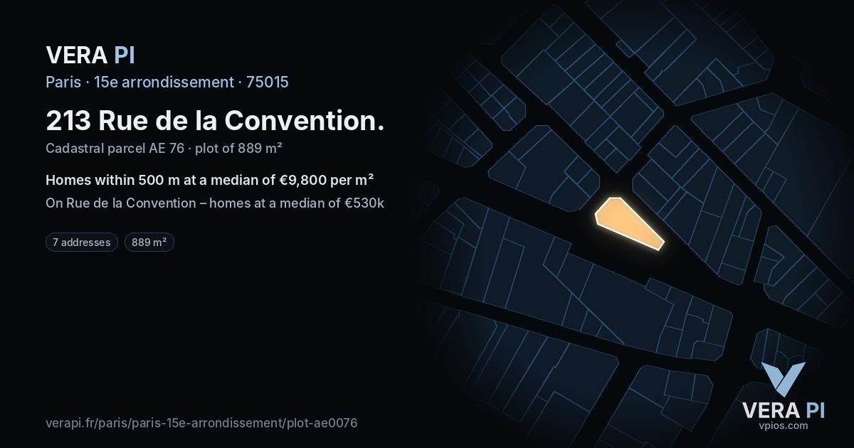 213 Rue de la Convention, 15e arrondissement at night – the plot lit, the parcels around coloured by the prices near them
