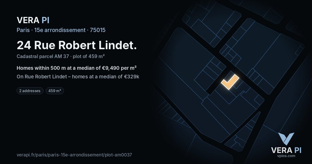 24 Rue Robert Lindet, 15e arrondissement at night – the plot lit, the parcels around coloured by the prices near them