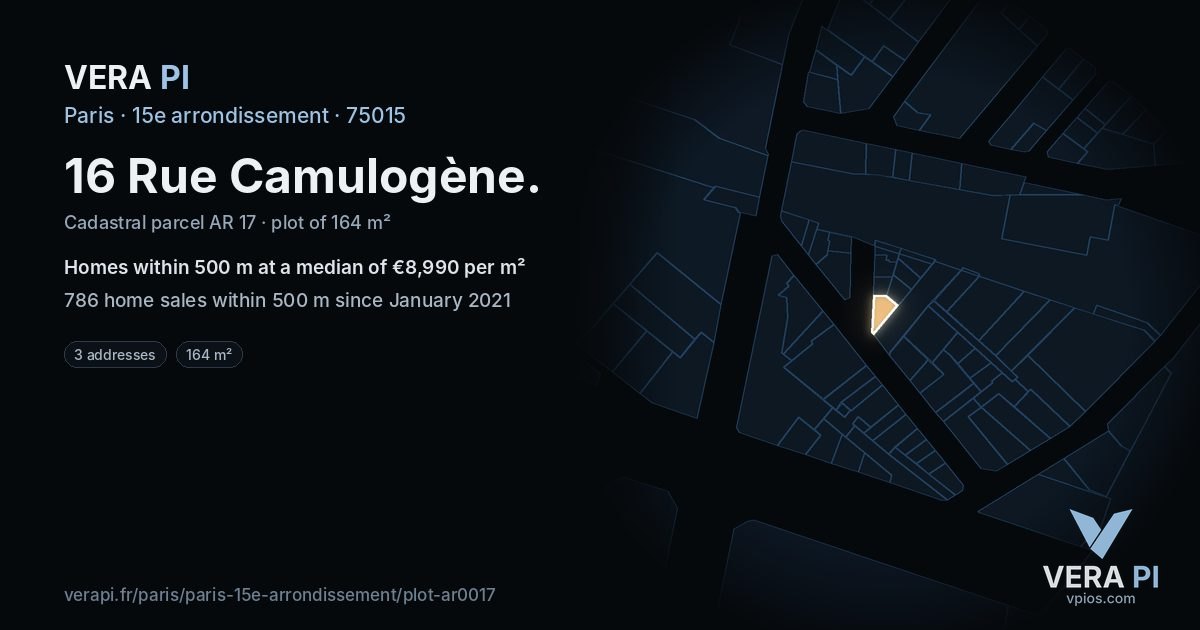 16 Rue Camulogène, 15e arrondissement at night – the plot lit, the parcels around coloured by the prices near them