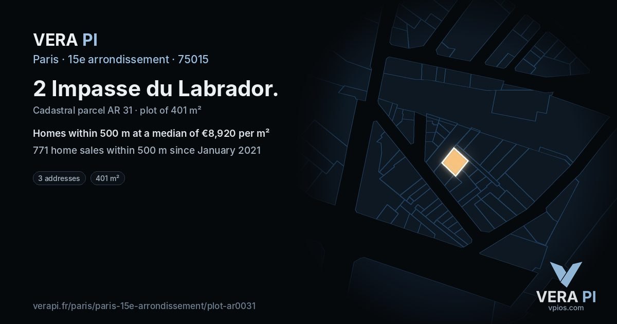2 Impasse du Labrador, 15e arrondissement at night – the plot lit, the parcels around coloured by the prices near them