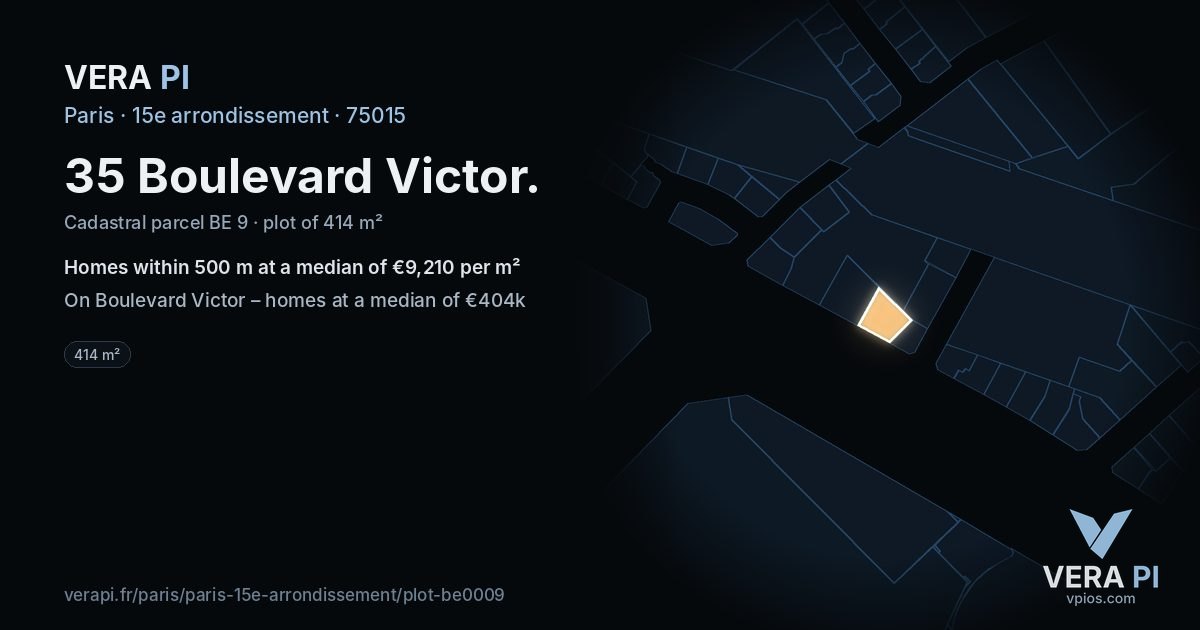 35 Boulevard Victor, 15e arrondissement at night – the plot lit, the parcels around coloured by the prices near them