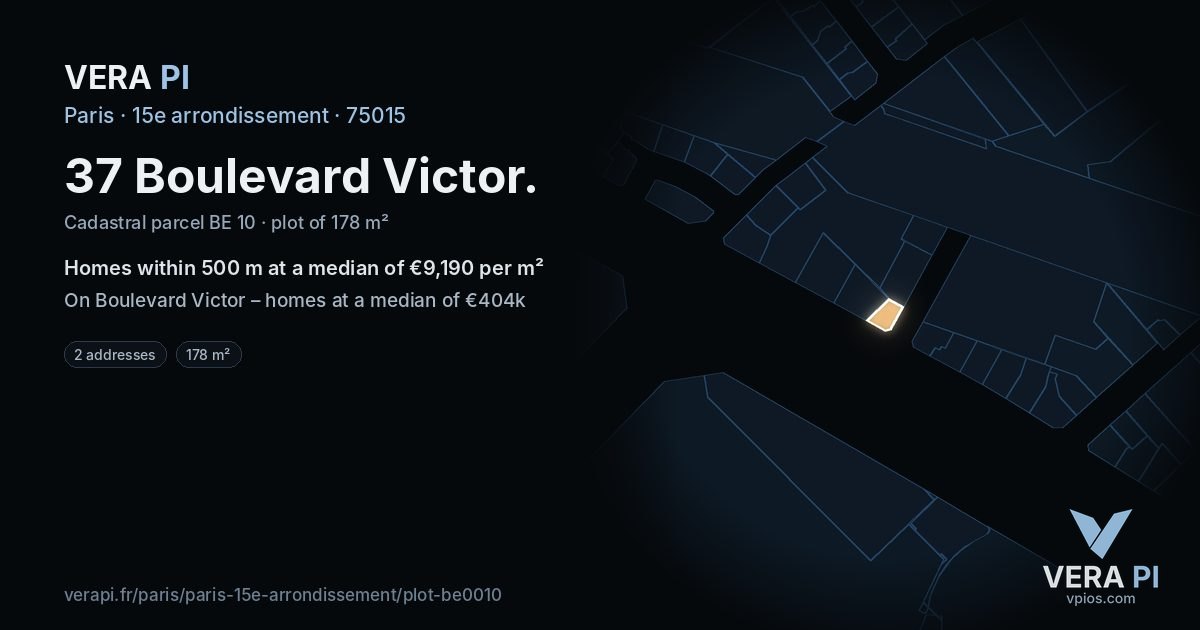 37 Boulevard Victor, 15e arrondissement at night – the plot lit, the parcels around coloured by the prices near them