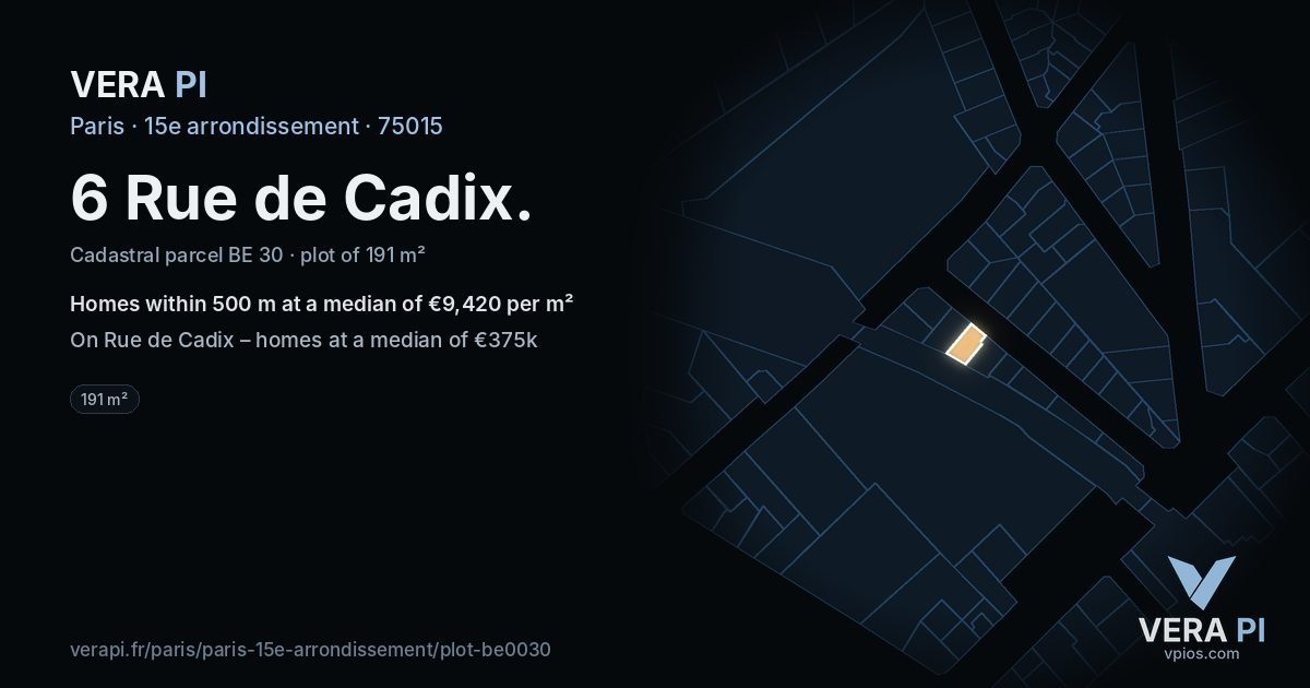 6 Rue de Cadix, 15e arrondissement at night – the plot lit, the parcels around coloured by the prices near them