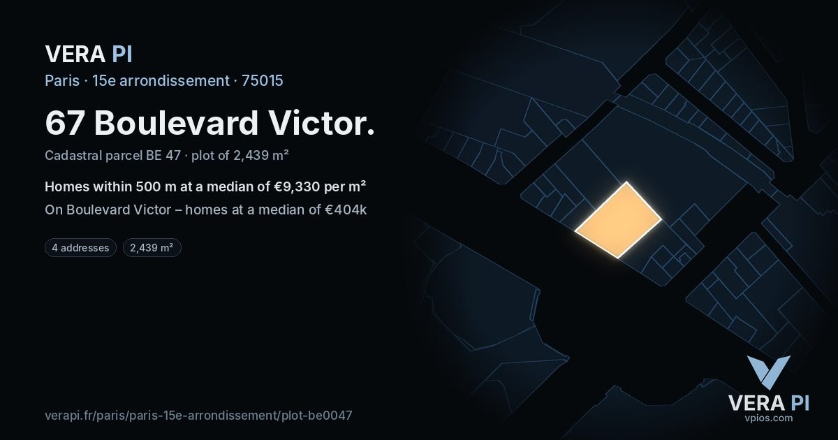 67 Boulevard Victor, 15e arrondissement at night – the plot lit, the parcels around coloured by the prices near them