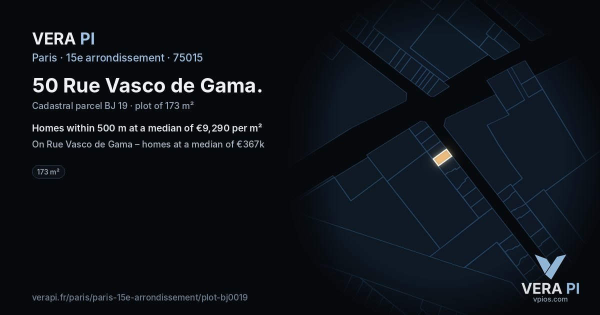 50 Rue Vasco de Gama, 15e arrondissement at night – the plot lit, the parcels around coloured by the prices near them