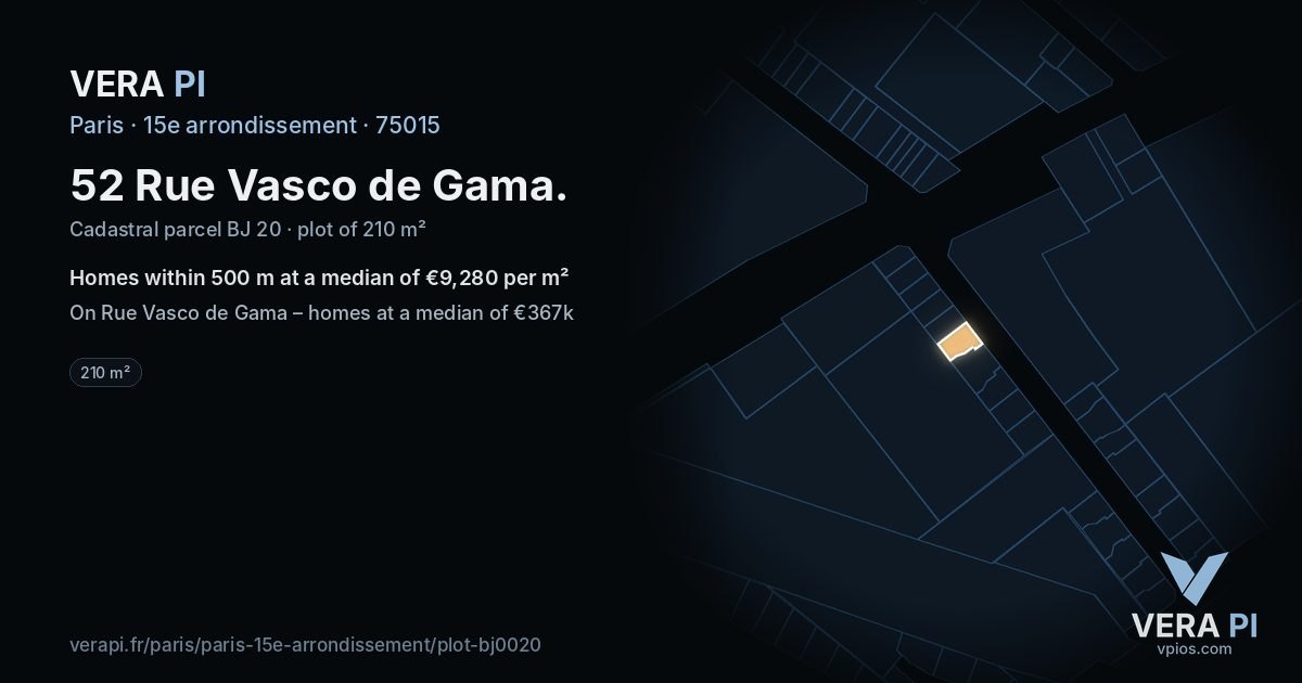 52 Rue Vasco de Gama, 15e arrondissement at night – the plot lit, the parcels around coloured by the prices near them