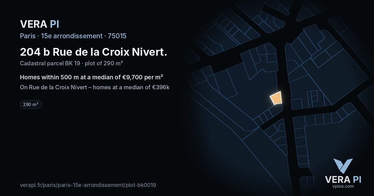 204 b Rue de la Croix Nivert, 15e arrondissement at night – the plot lit, the parcels around coloured by the prices near them