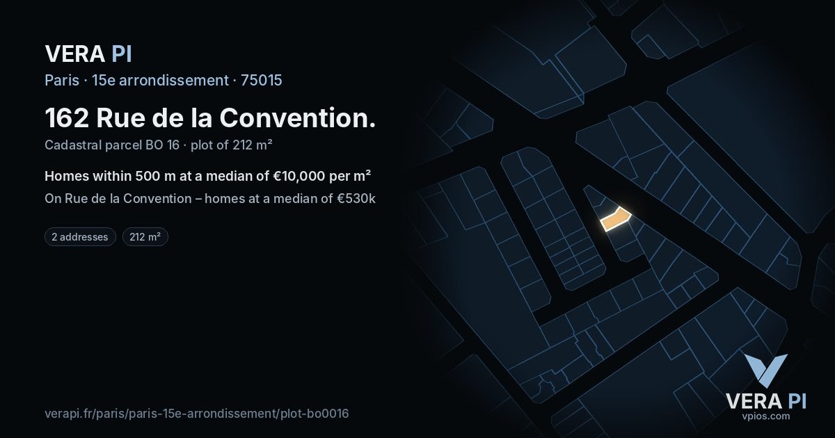 162 Rue de la Convention, 15e arrondissement at night – the plot lit, the parcels around coloured by the prices near them