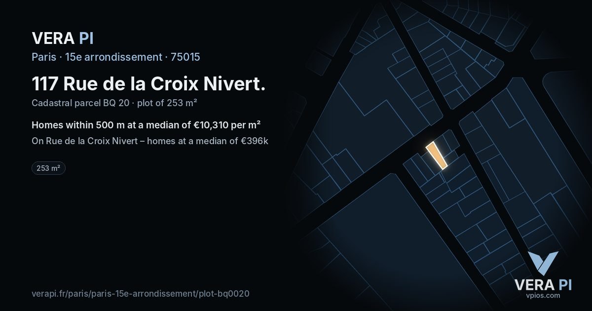 117 Rue de la Croix Nivert, 15e arrondissement at night – the plot lit, the parcels around coloured by the prices near them