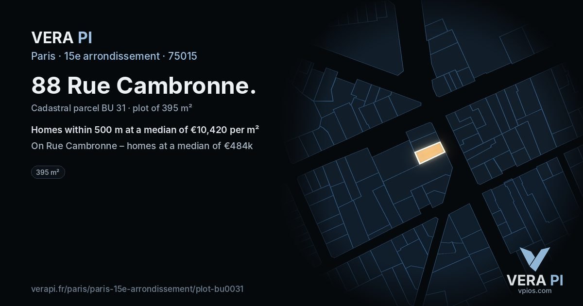 88 Rue Cambronne, 15e arrondissement at night – the plot lit, the parcels around coloured by the prices near them