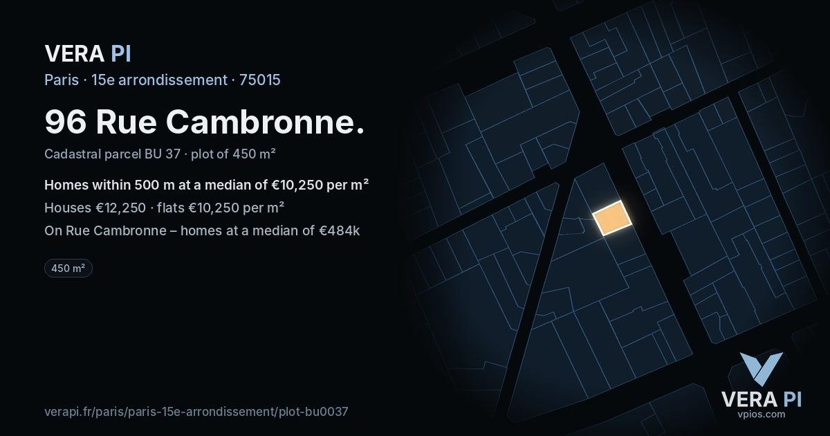 96 Rue Cambronne, 15e arrondissement at night – the plot lit, the parcels around coloured by the prices near them