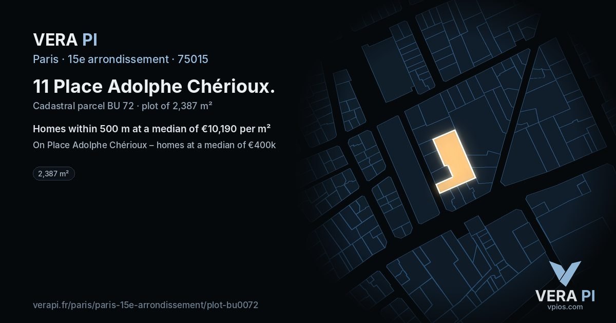 11 Place Adolphe Chérioux, 15e arrondissement at night – the plot lit, the parcels around coloured by the prices near them