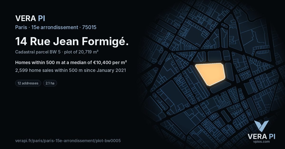 14 Rue Jean Formigé, 15e arrondissement at night – the plot lit, the parcels around coloured by the prices near them