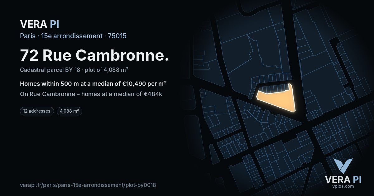 72 Rue Cambronne, 15e arrondissement at night – the plot lit, the parcels around coloured by the prices near them