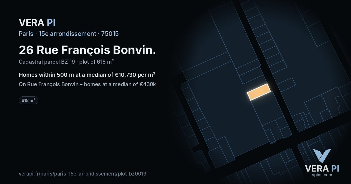 26 Rue François Bonvin, 15e arrondissement at night – the plot lit, the parcels around coloured by the prices near them