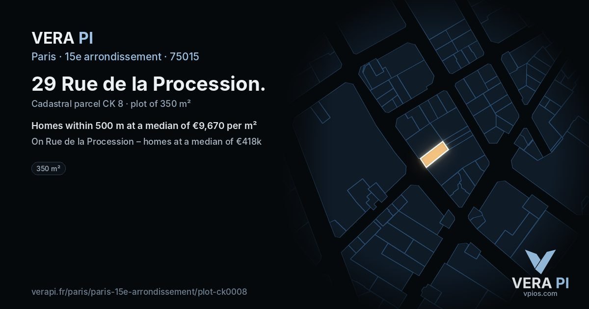 29 Rue de la Procession, 15e arrondissement at night – the plot lit, the parcels around coloured by the prices near them