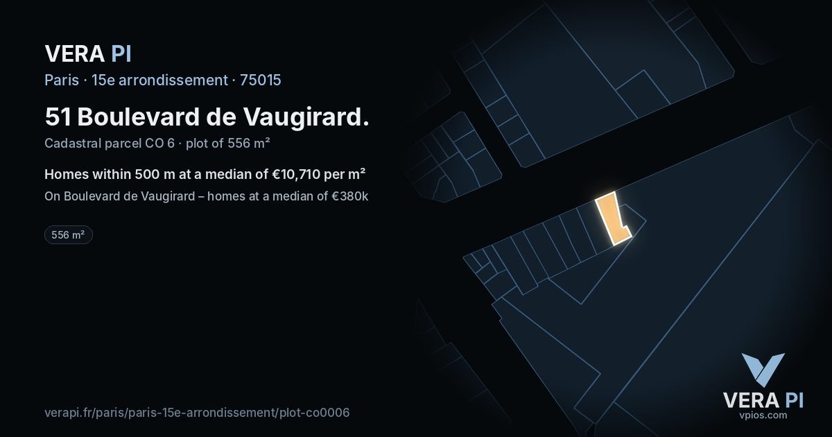 51 Boulevard de Vaugirard, 15e arrondissement at night – the plot lit, the parcels around coloured by the prices near them