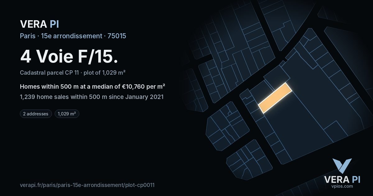 4 Voie F/15, 15e arrondissement at night – the plot lit, the parcels around coloured by the prices near them