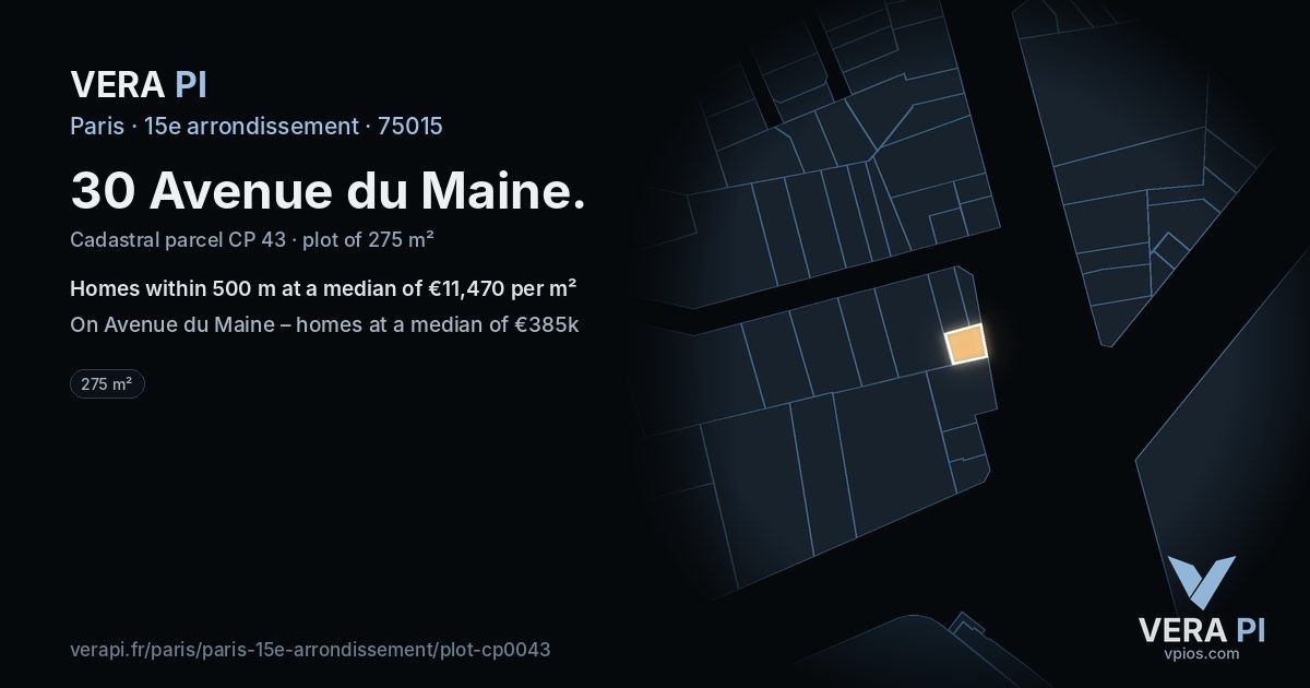 30 Avenue du Maine, 15e arrondissement at night – the plot lit, the parcels around coloured by the prices near them