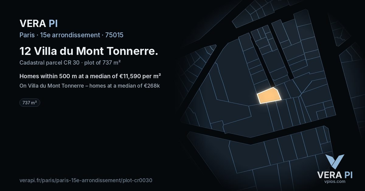 12 Villa du Mont Tonnerre, 15e arrondissement at night – the plot lit, the parcels around coloured by the prices near them