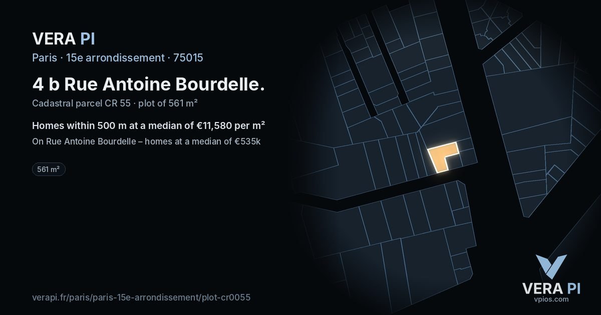 4 b Rue Antoine Bourdelle, 15e arrondissement at night – the plot lit, the parcels around coloured by the prices near them