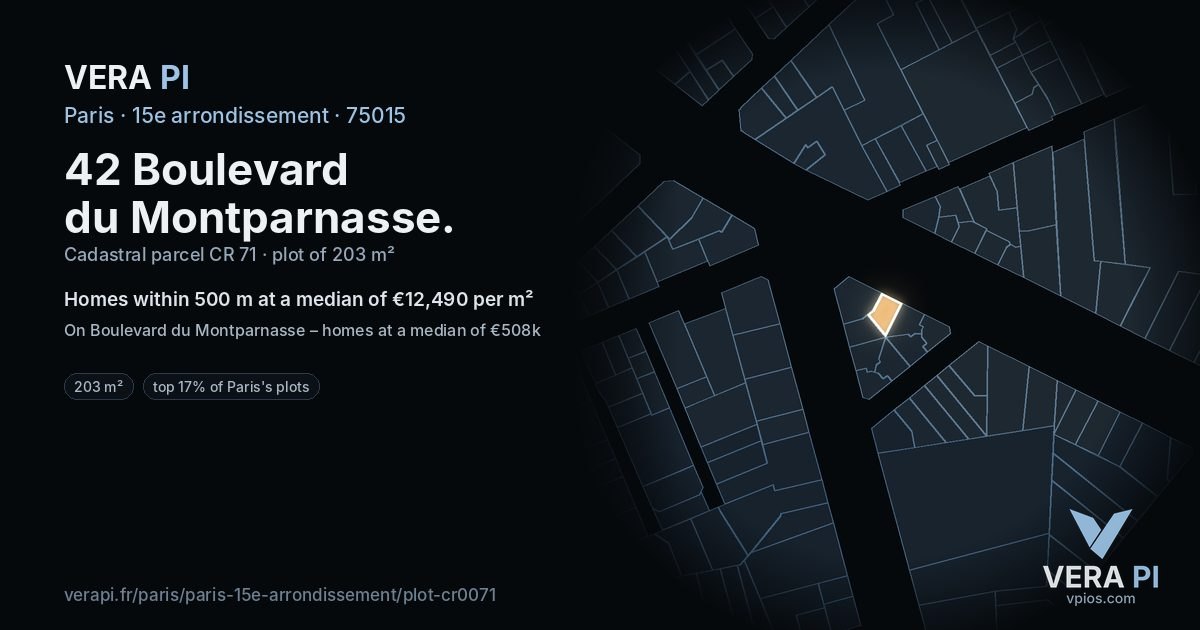 42 Boulevard du Montparnasse, 15e arrondissement at night – the plot lit, the parcels around coloured by the prices near them