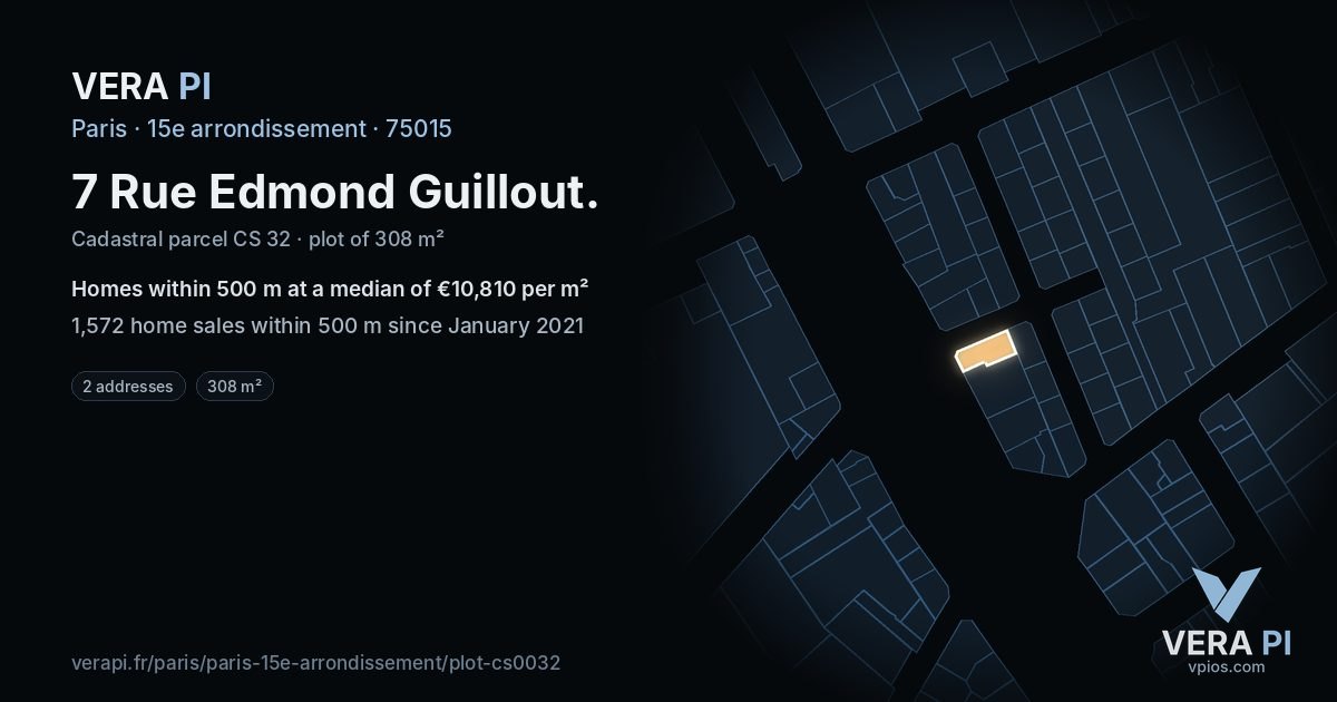 7 Rue Edmond Guillout, 15e arrondissement at night – the plot lit, the parcels around coloured by the prices near them