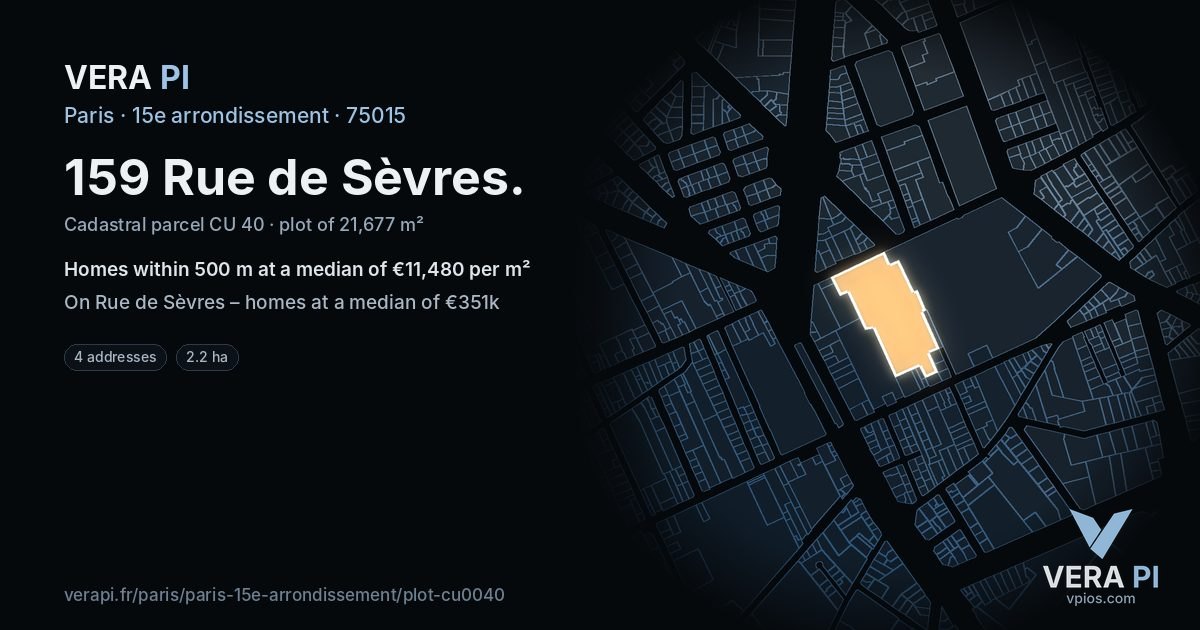 159 Rue de Sèvres, 15e arrondissement at night – the plot lit, the parcels around coloured by the prices near them