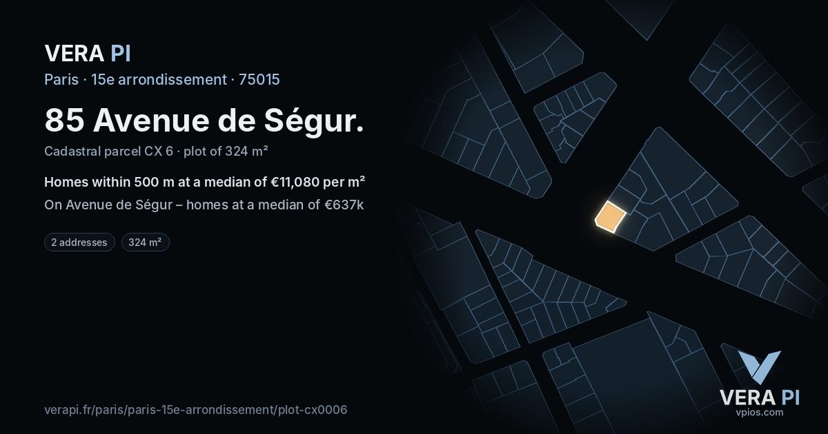 85 Avenue de Ségur, 15e arrondissement at night – the plot lit, the parcels around coloured by the prices near them