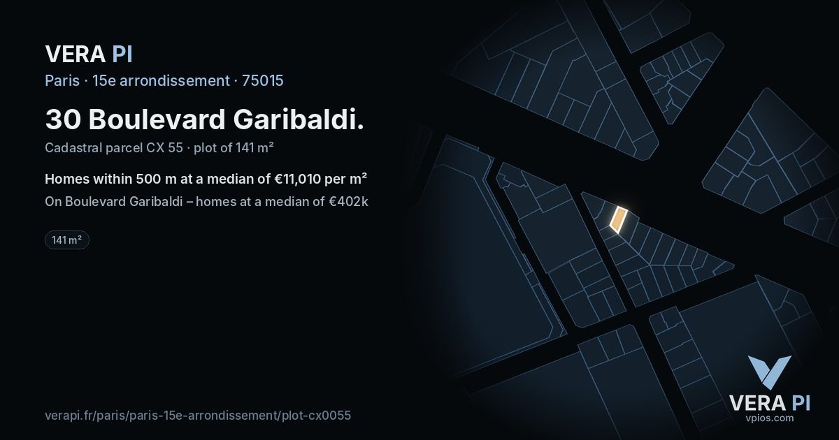 30 Boulevard Garibaldi, 15e arrondissement at night – the plot lit, the parcels around coloured by the prices near them