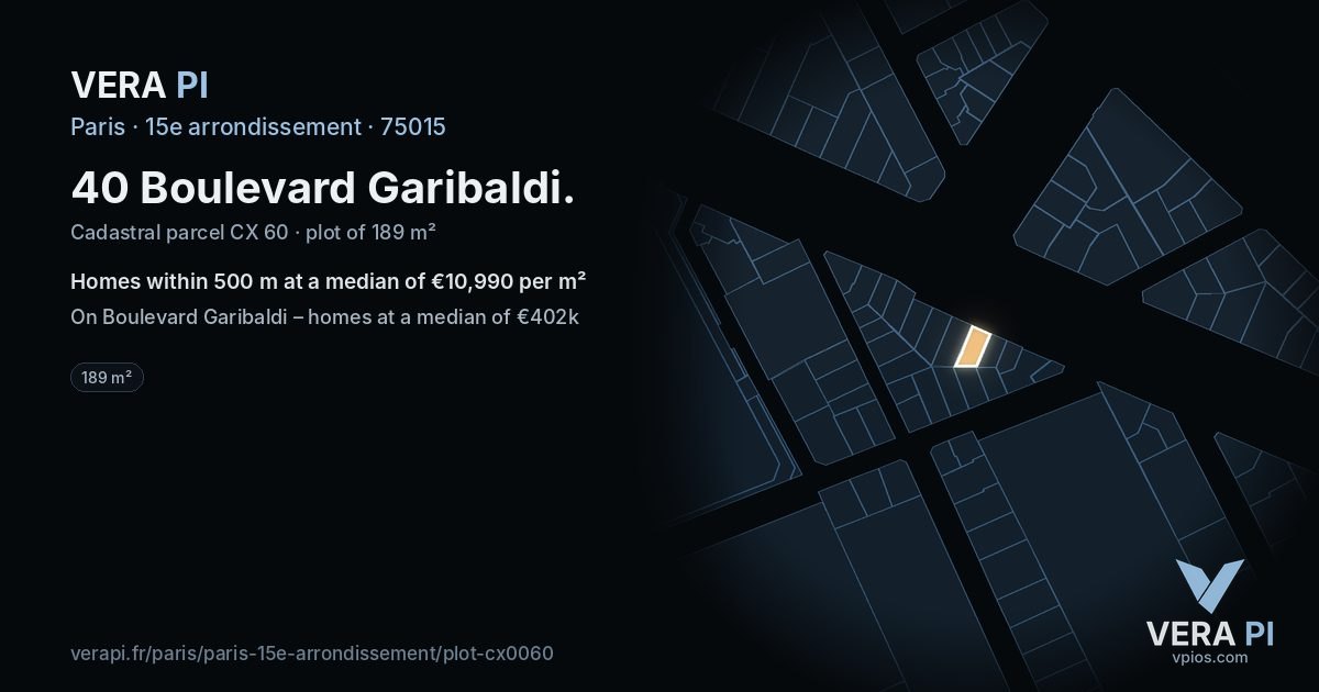 40 Boulevard Garibaldi, 15e arrondissement at night – the plot lit, the parcels around coloured by the prices near them