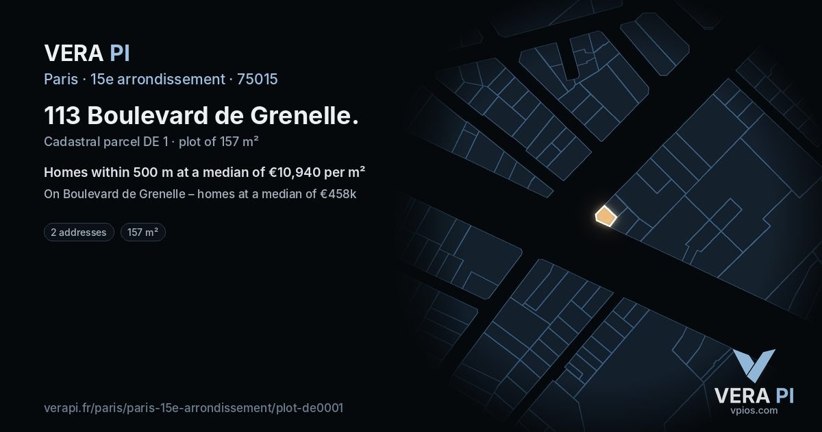 113 Boulevard de Grenelle, 15e arrondissement at night – the plot lit, the parcels around coloured by the prices near them