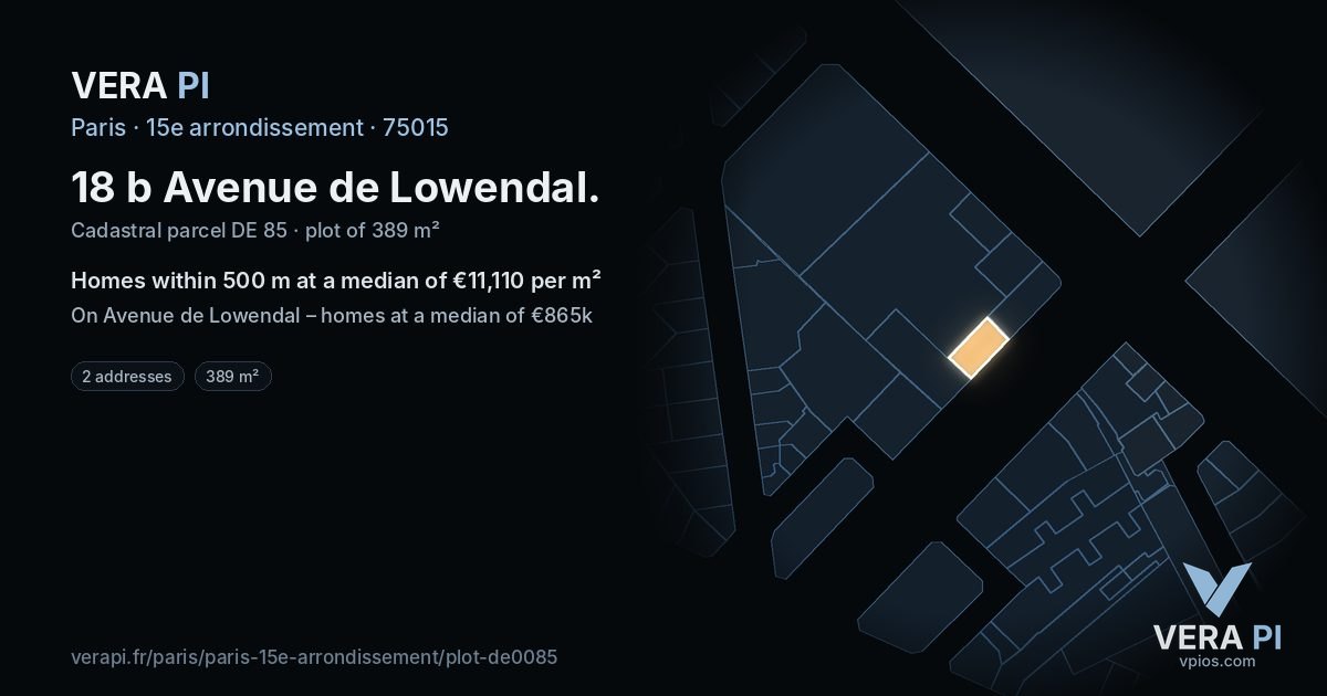18 b Avenue de Lowendal, 15e arrondissement at night – the plot lit, the parcels around coloured by the prices near them