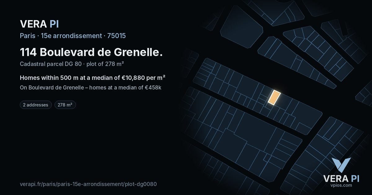 114 Boulevard de Grenelle, 15e arrondissement at night – the plot lit, the parcels around coloured by the prices near them