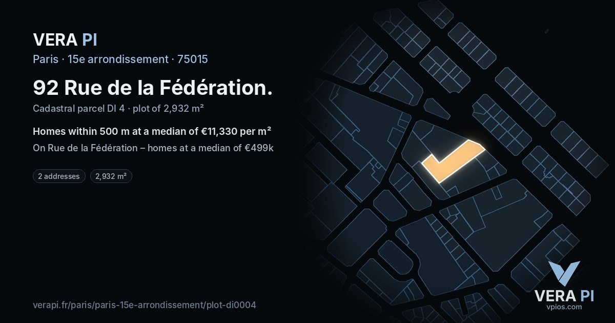 92 Rue de la Fédération, 15e arrondissement at night – the plot lit, the parcels around coloured by the prices near them