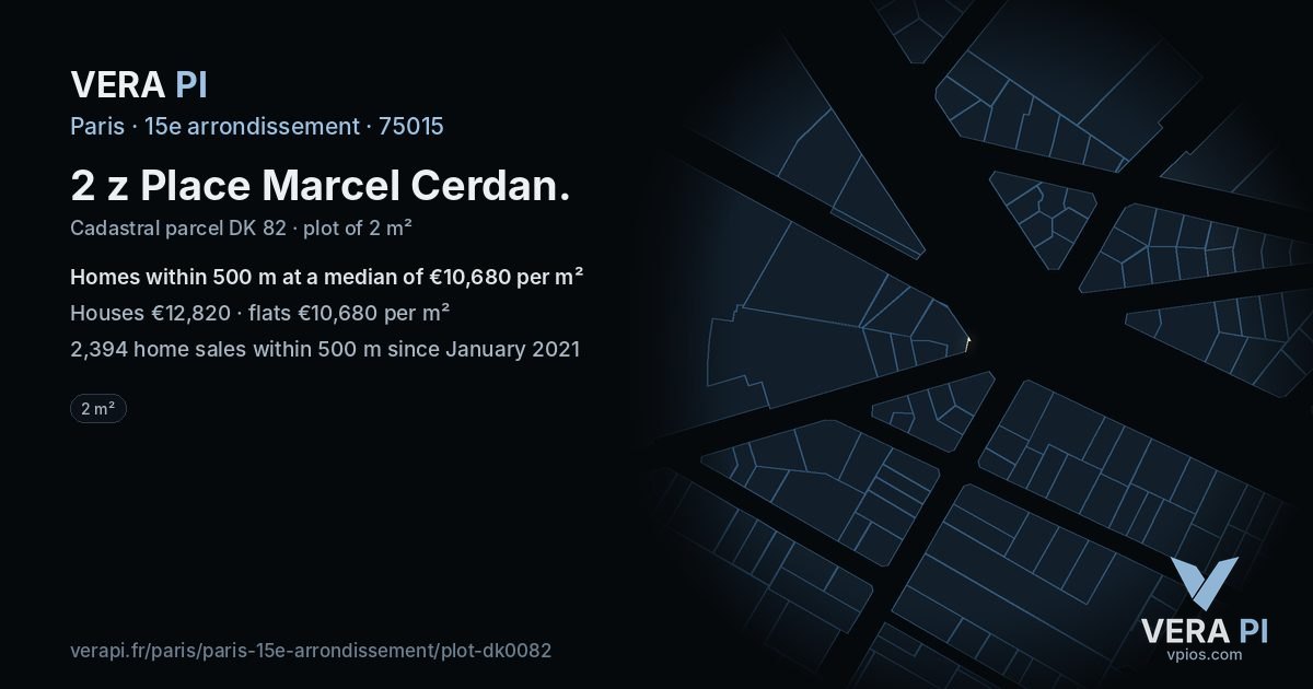 2 z Place Marcel Cerdan, 15e arrondissement at night – the plot lit, the parcels around coloured by the prices near them
